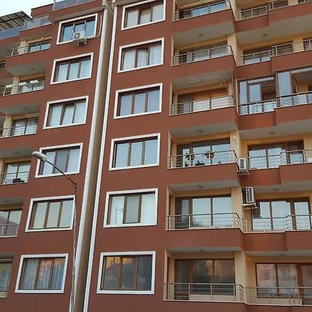 Sun Estate Apartment *